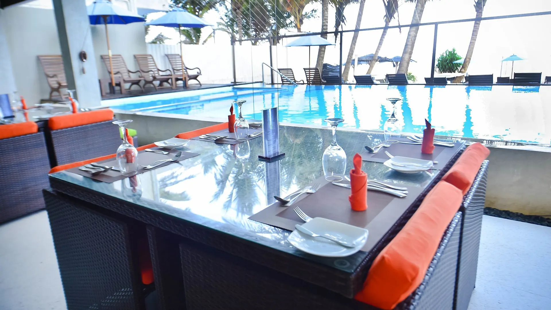 Beacon Beach Hotel Negombo