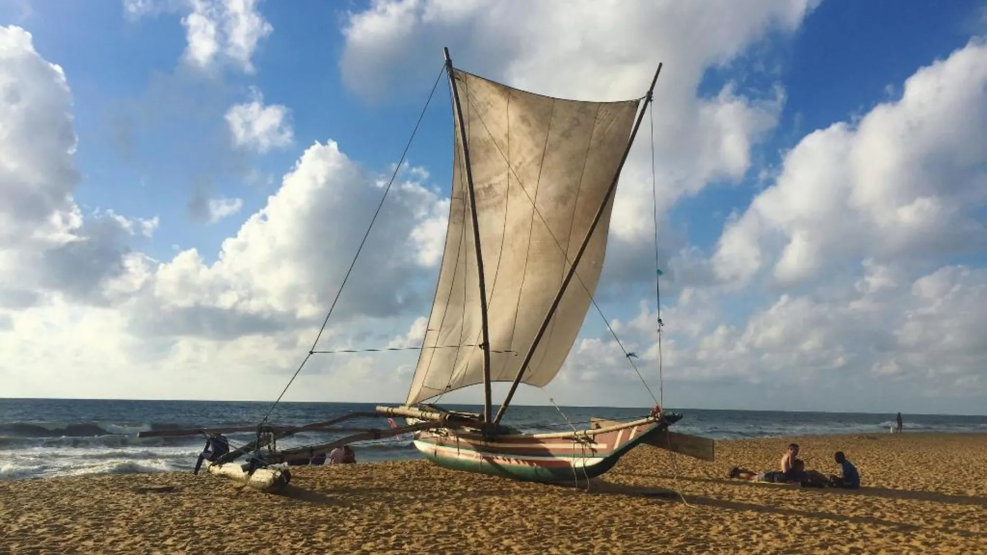 Beacon Beach Hotel Negombo 4*,